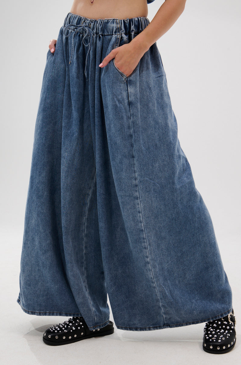 DENIM FOR DAYS JOGGER