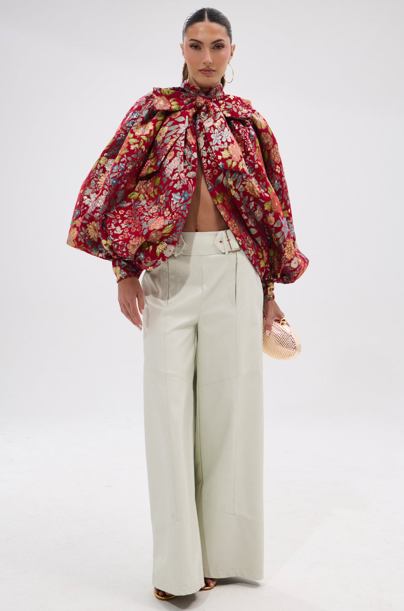 ETHEREAL FLORAL PUFF SLEEVE BROCADE TOP