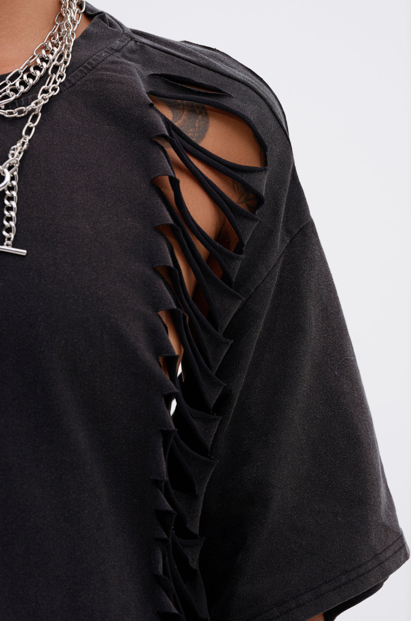 SHAINA DISTRESSED OVERSIZED TEE