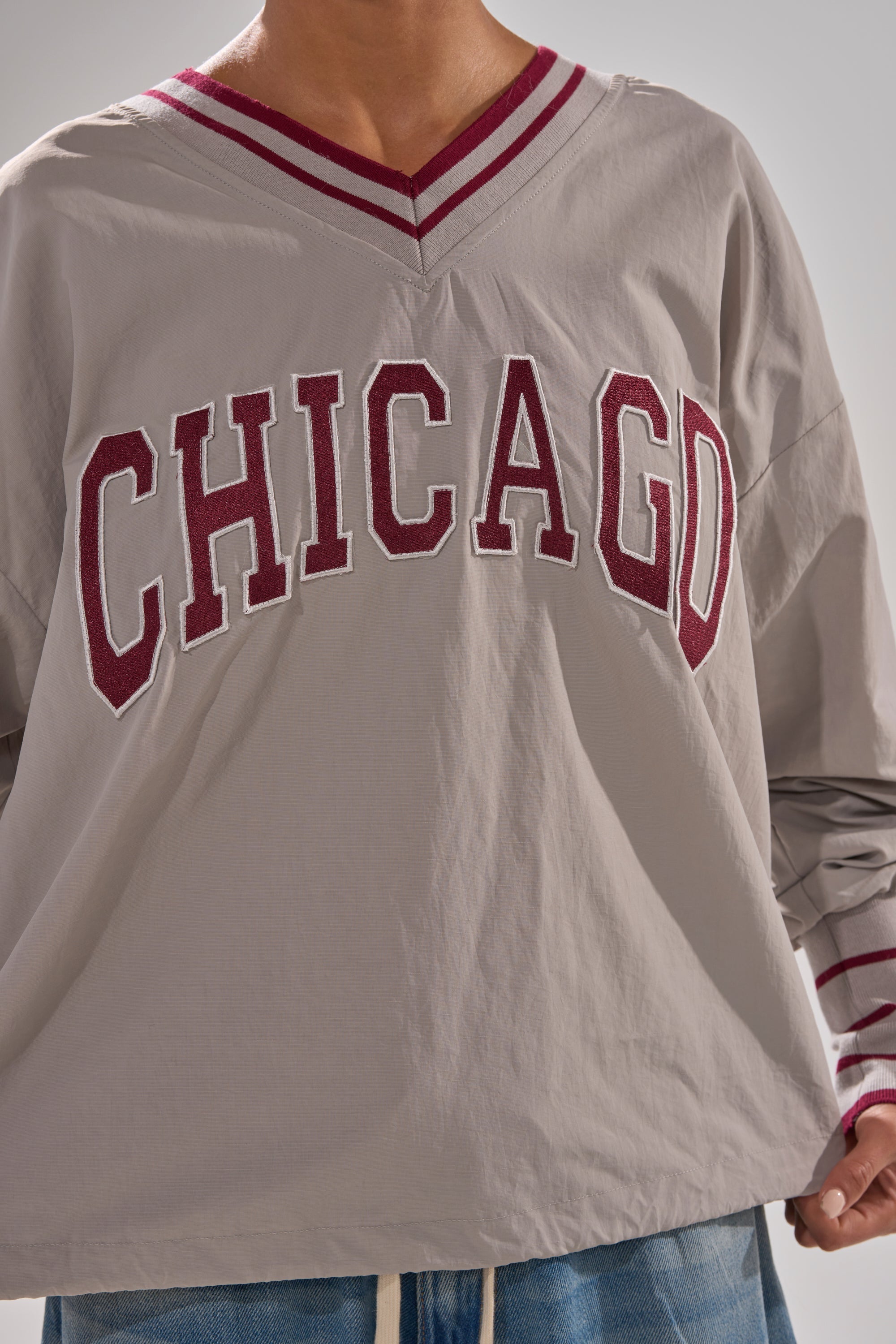 CHICAGO V-NECK SWEATSHIRT