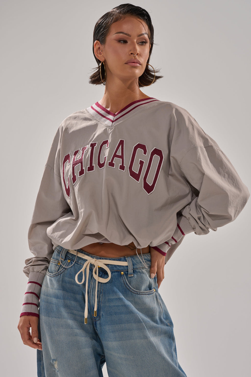 CHICAGO V-NECK SWEATSHIRT