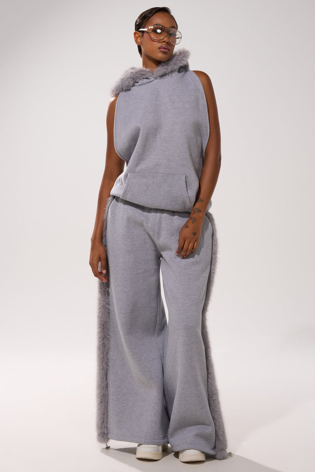 LUXE FUR OPEN-BACK SWEATSHIRT IN GREY