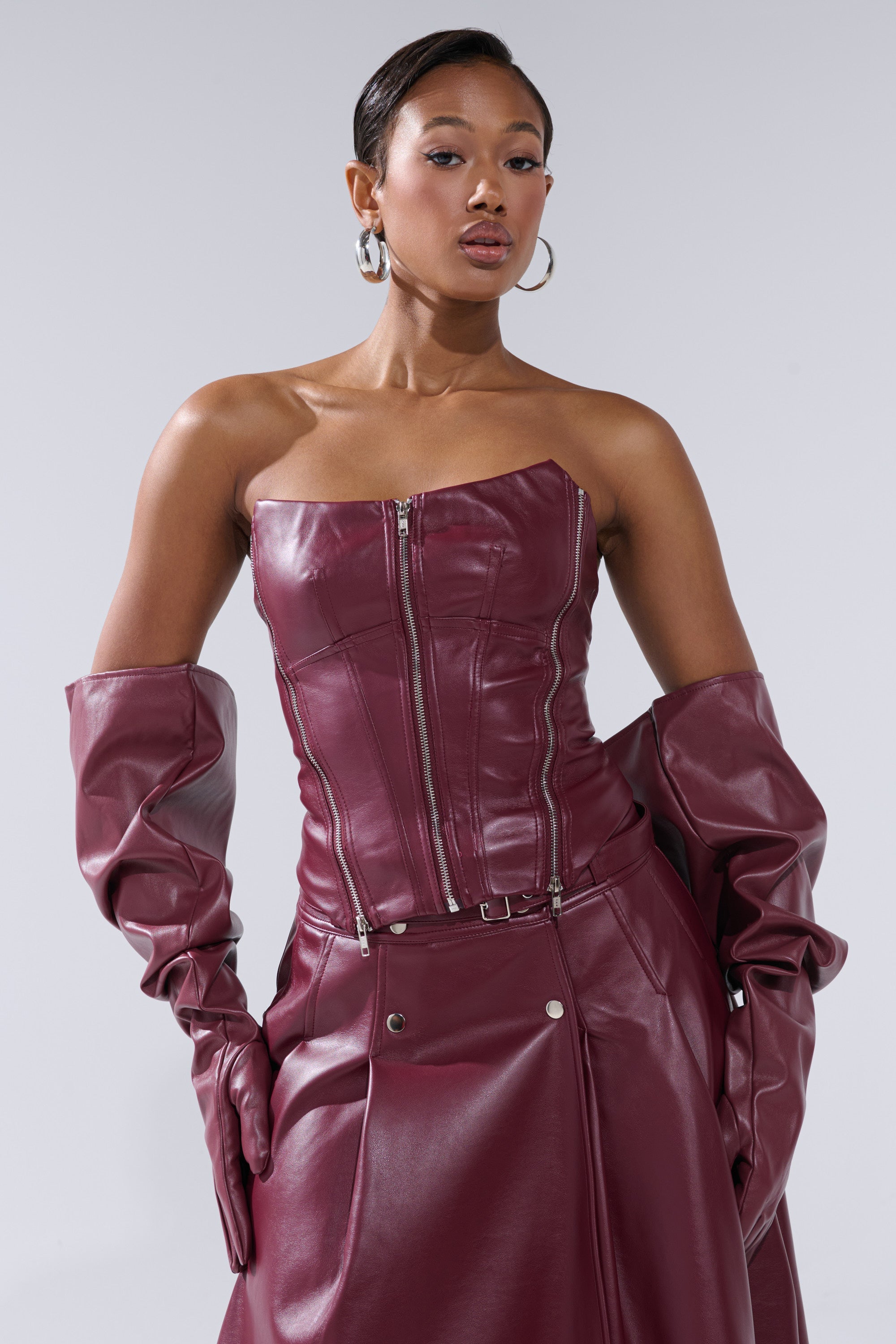 FEELING THE ENERGY CORSET