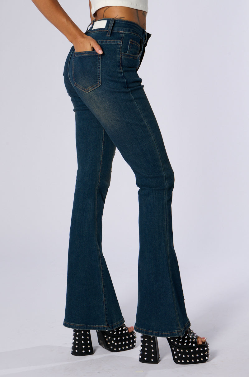 EVERYWHERE EVERYTHING FLARE DENIM PANT