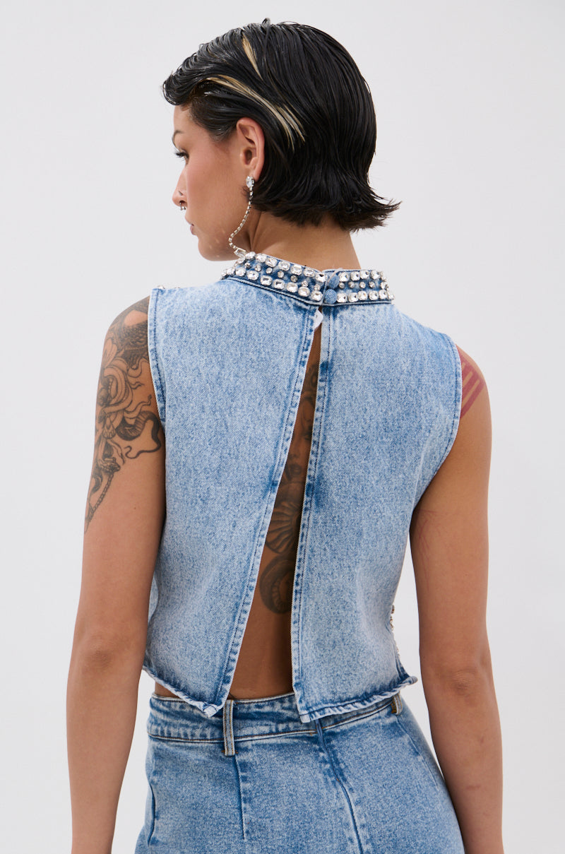 POPPING OUT RHINESTONE DENIM BLOUSE