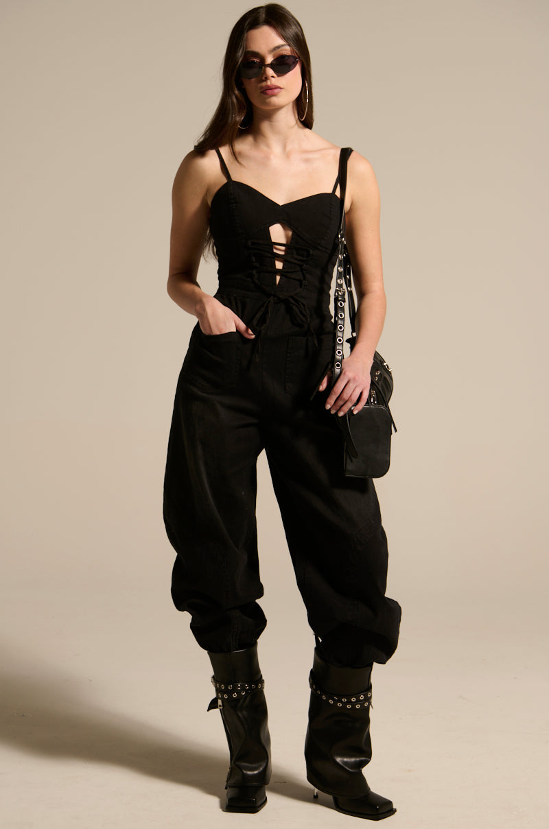 LOOKS LIKE IT JUMPSUIT