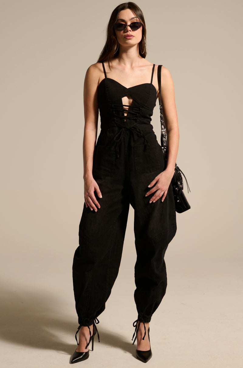 LOOKS LIKE IT JUMPSUIT