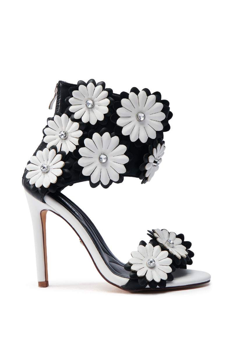 AZALEA WANG KAYDE BLACK & WHITE STILETTO SANDAL