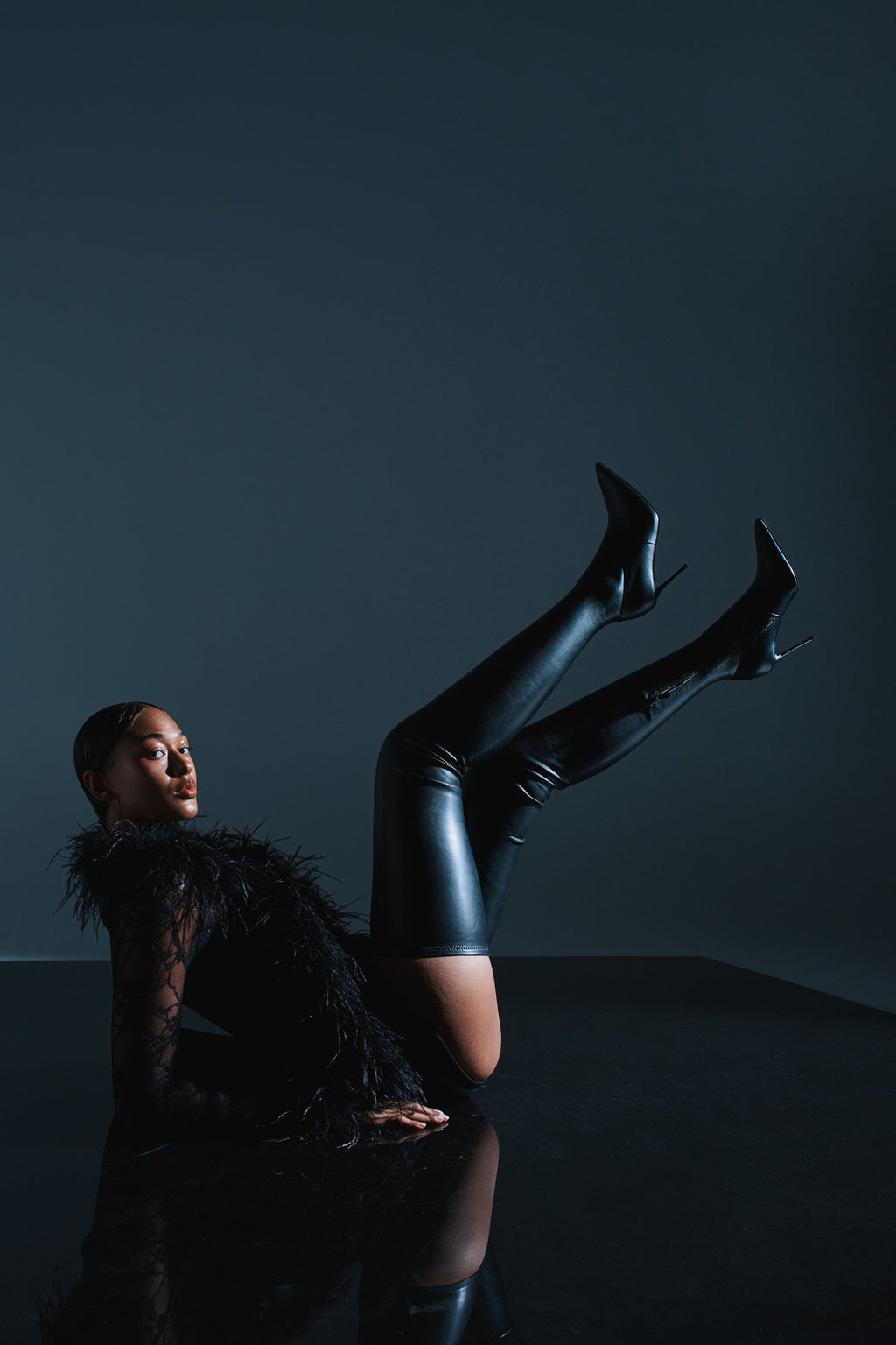 AZALEA WANG MILANDRA BLACK THIGH HIGH SEXY BOOT