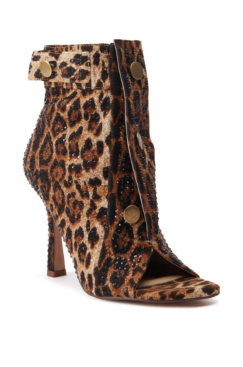 AZALEA WANG NAILY CHEETAH BUTTON UP BOOTIE