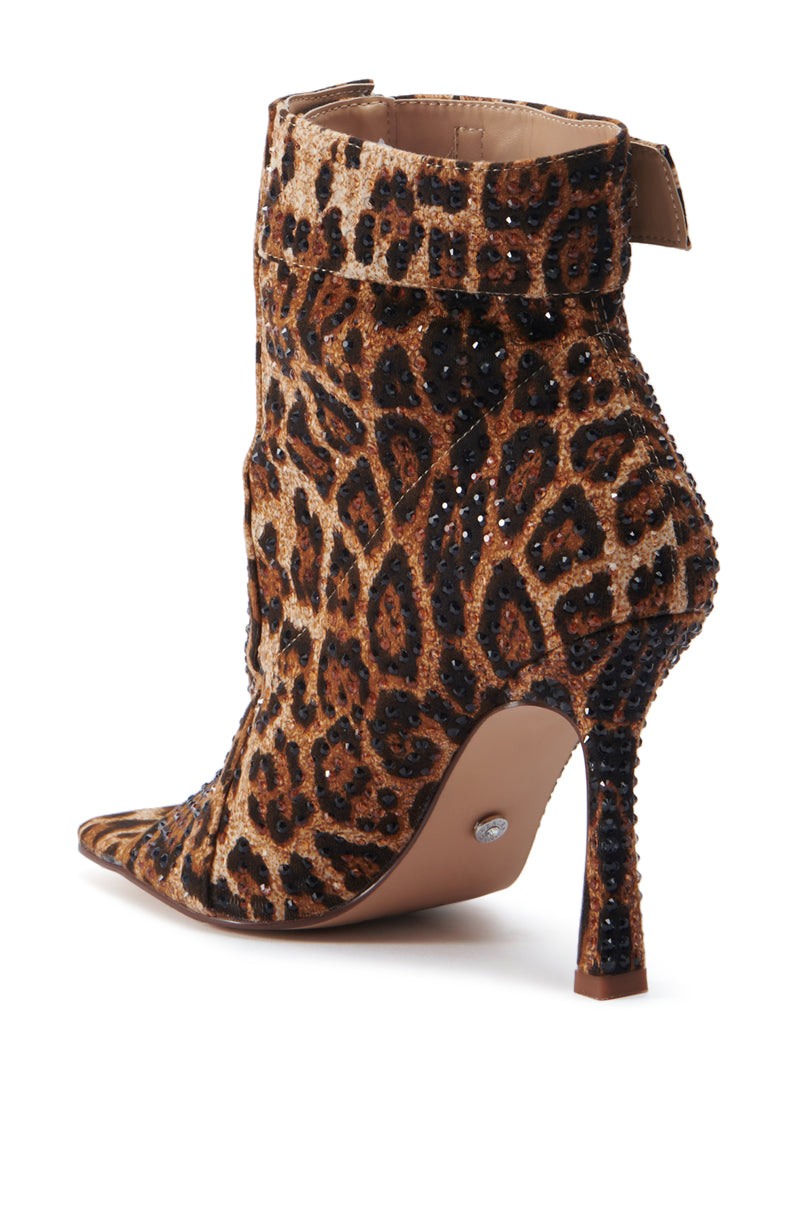 AZALEA WANG NAILY CHEETAH BUTTON UP BOOTIE