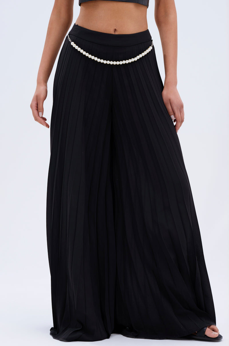 QUEEN OF EVERYTHING PALAZZO PANT