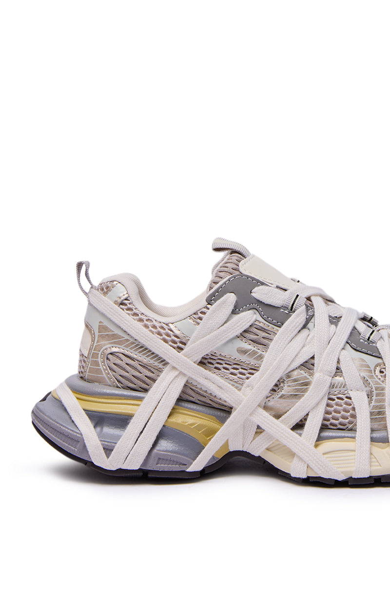 AZALEA WANG SELIE WHITE FLAT SNEAKER