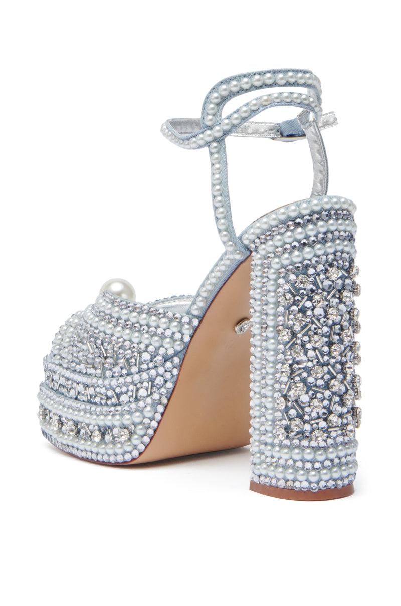 AZALEA WANG SOMETHING BLUE CHUNKY SANDAL