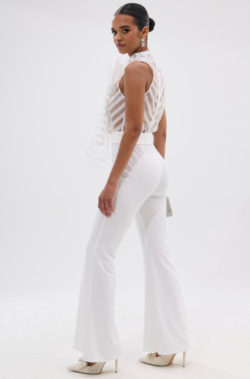 GIRLY POP JUMPSUIT IN WHITE