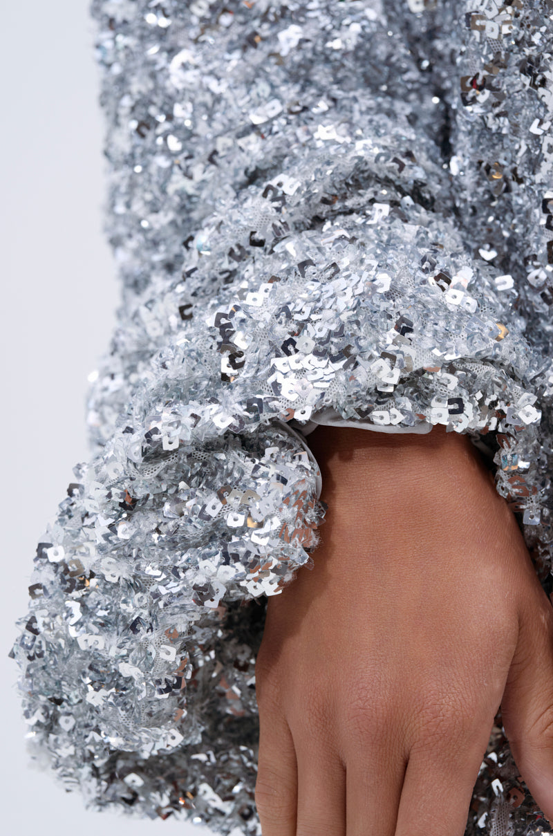GISELLE SEQUIN SWEATSHIRT DRESS IN SILVER