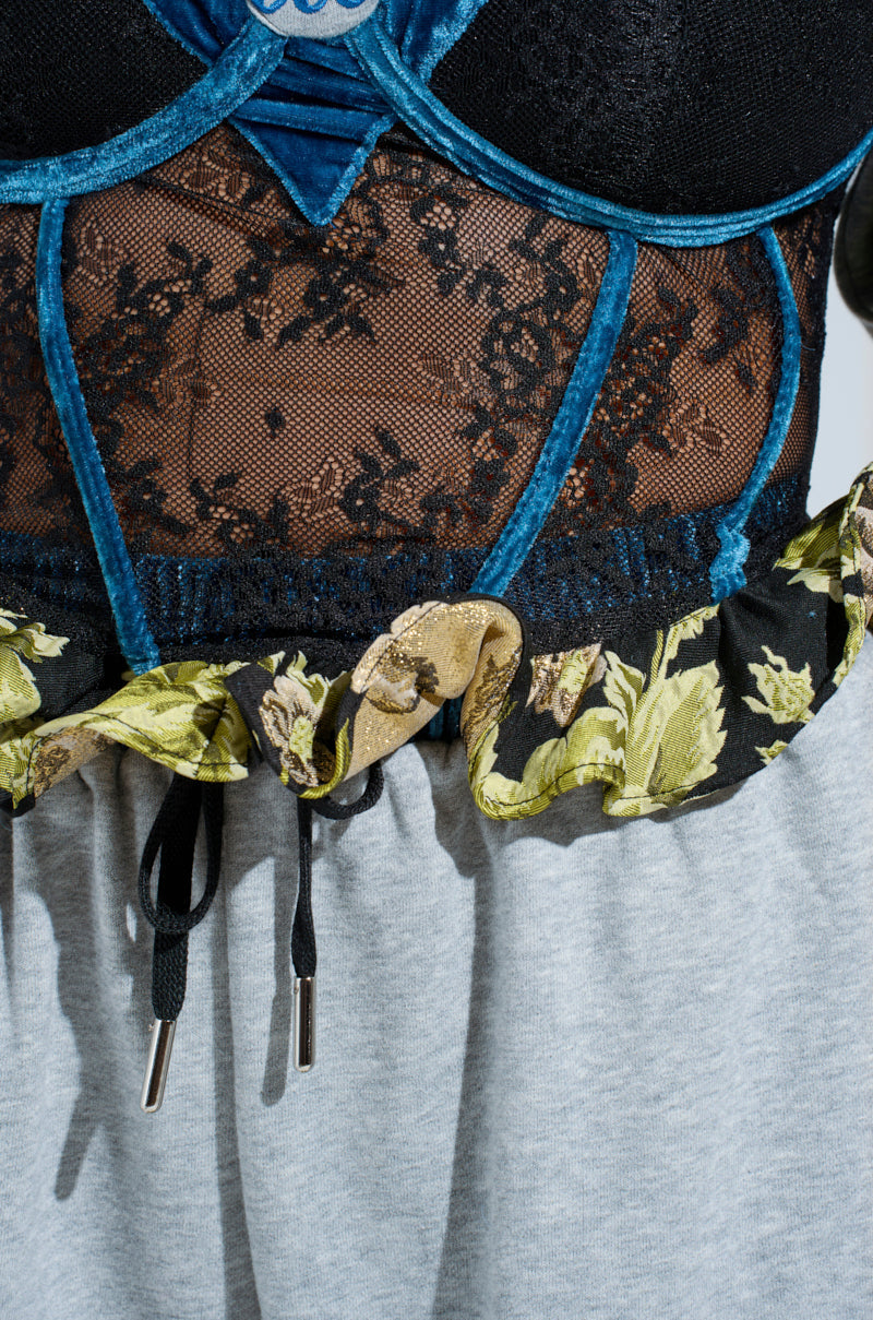 ATHLETIC CHIC HOODIE