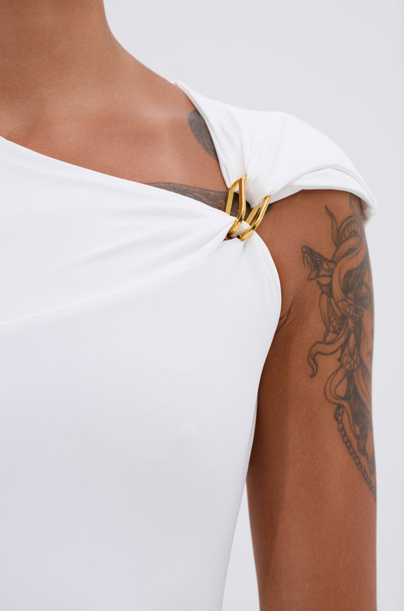 IZZY SEAMLESS BODYSUIT