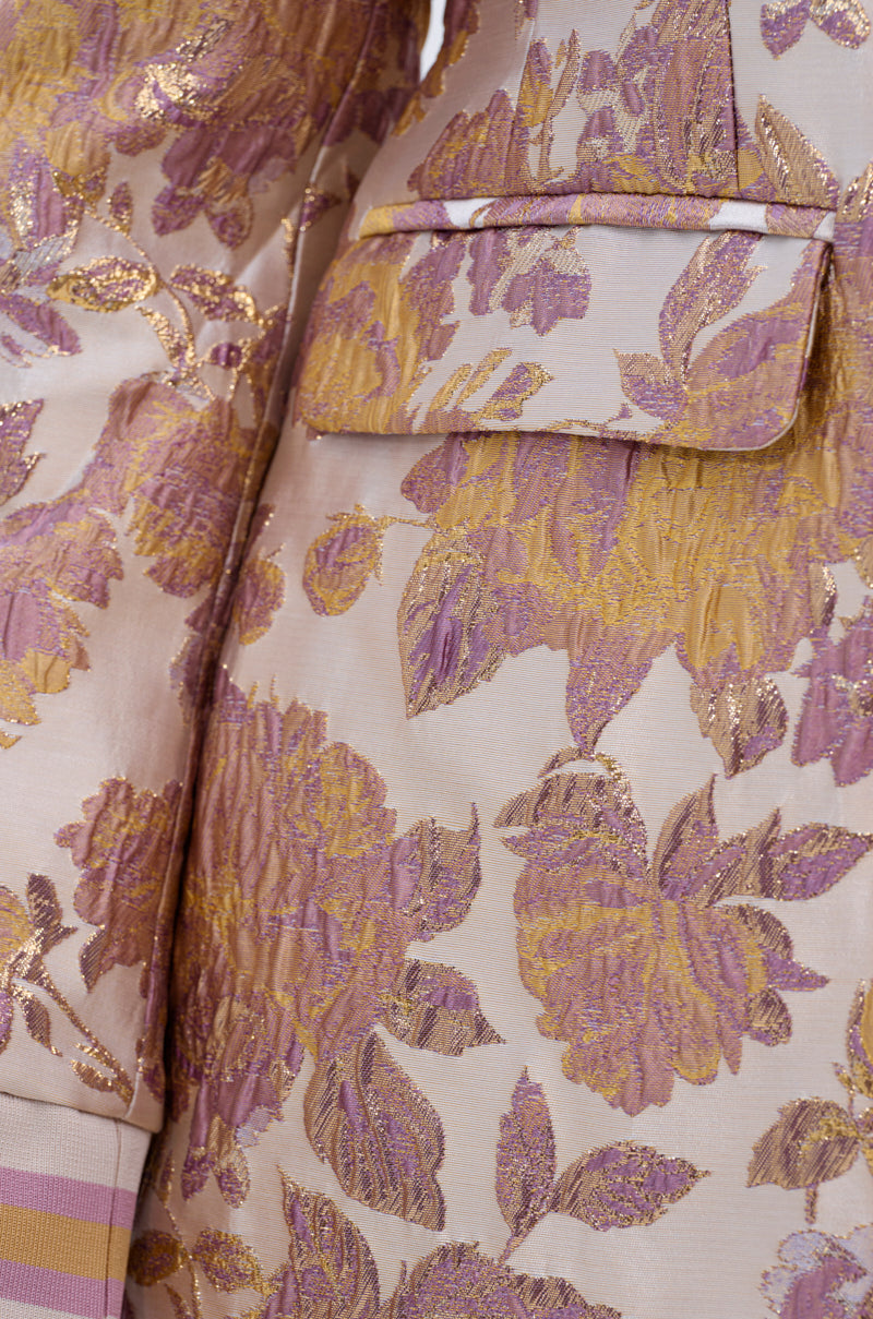 SLOW MOTION BROCADE BLAZER