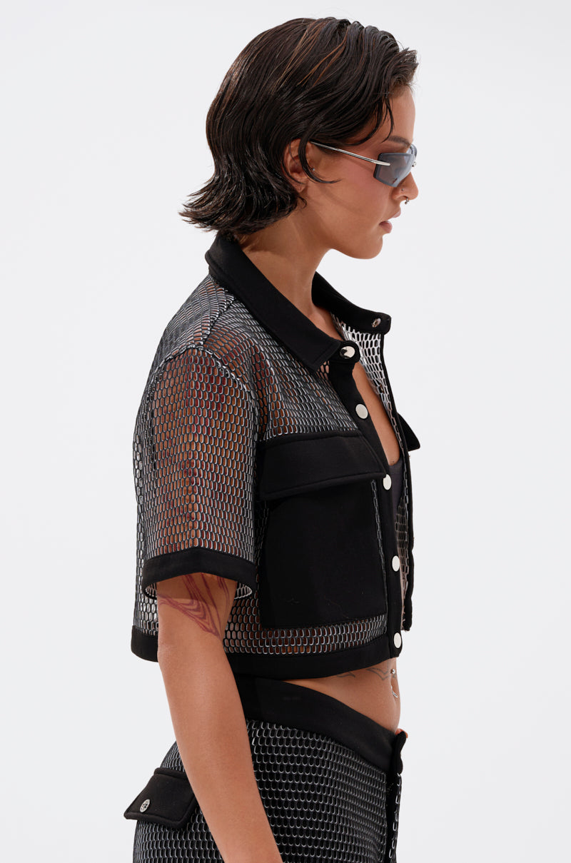 STEPHANIA TRANSPARENT BUTTON DOWN