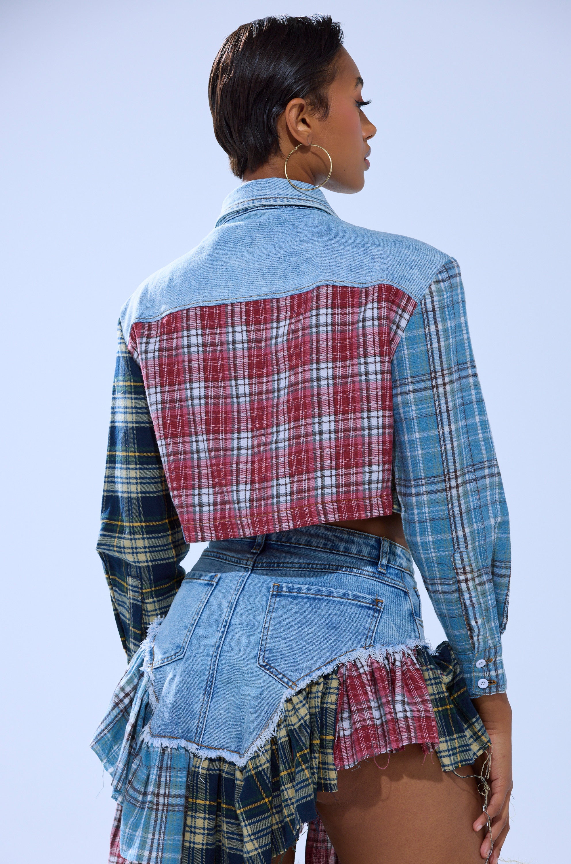 AUTUMN VIBES PLAID BUTTON DOWN