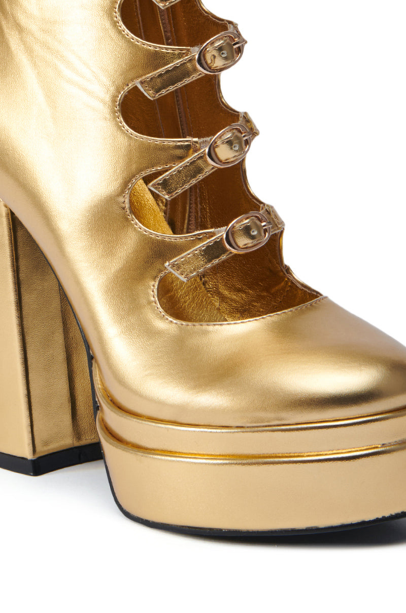 AZALEA WANG TAMALA GOLD CHUNKY PUMP