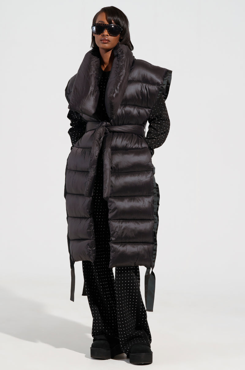 PILOT JONES LONG LINE PUFFER VEST IN BLACK