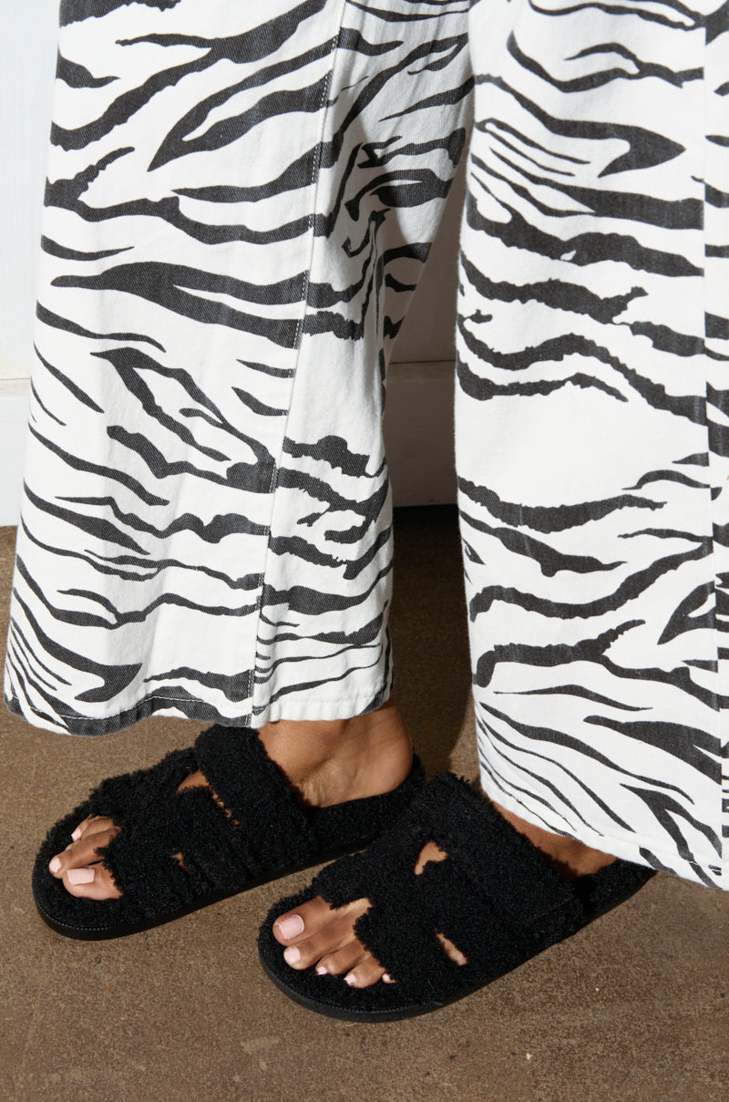 AZALEA WANG VIVEK BLACK FUZZY SLIP ON SANDAL