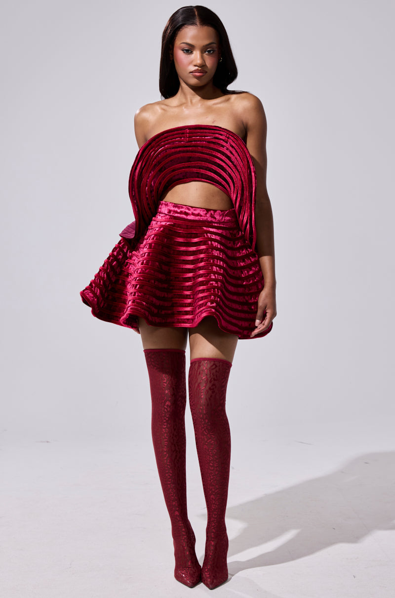 STAR OF THE SHOW VELVET MINI SKIRT
