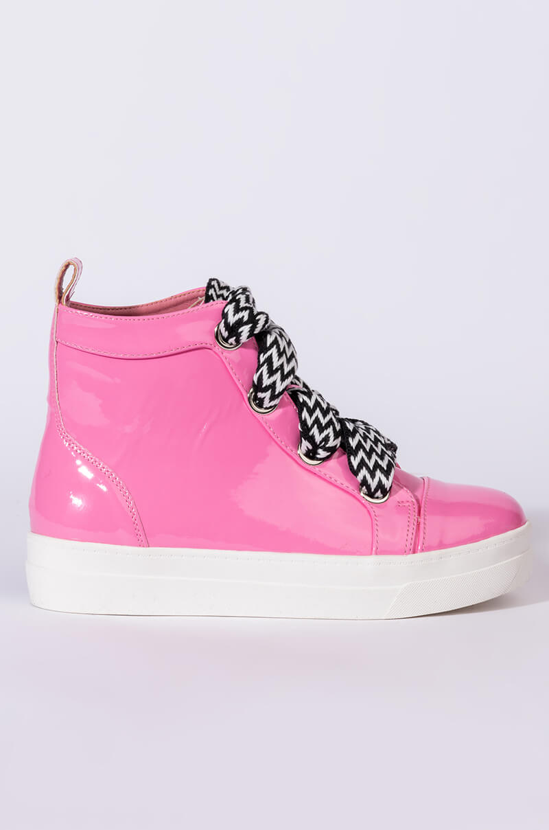 AZALEA WANG ALL FOR YOU FLAT SNEAKER IN PINK