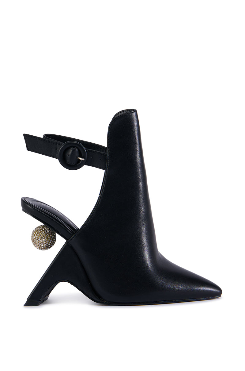 AZALEA WANG BREAN EMBELLISHED PUMP