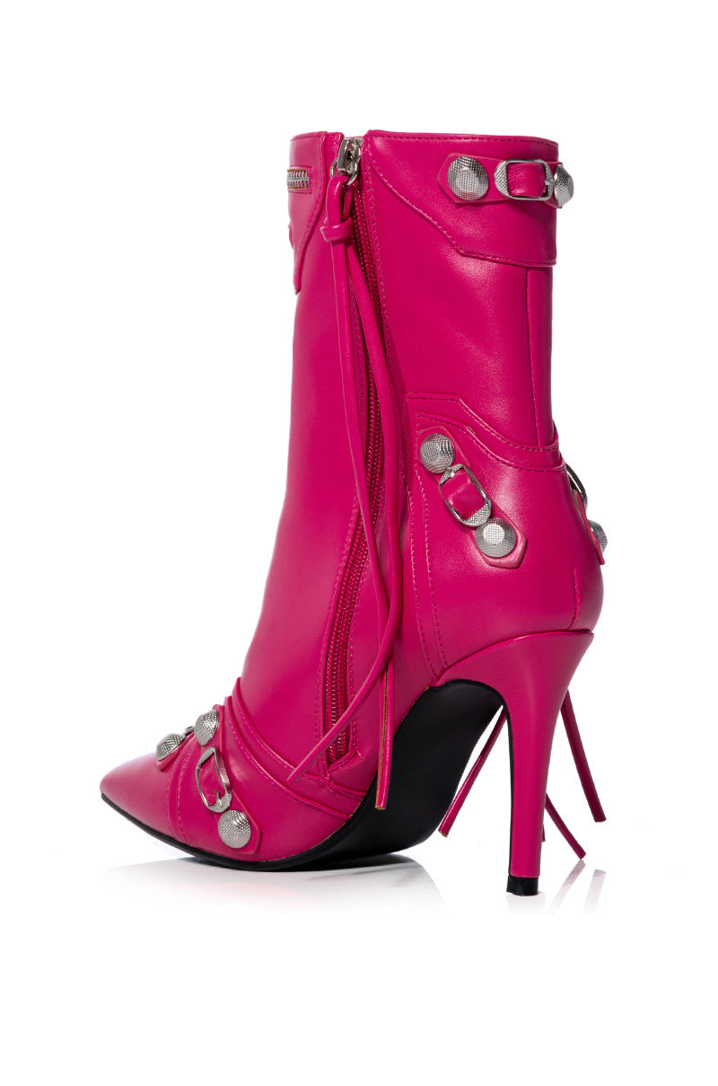 AZALEA WANG BROOKLYN PU BOOTIE IN PINK