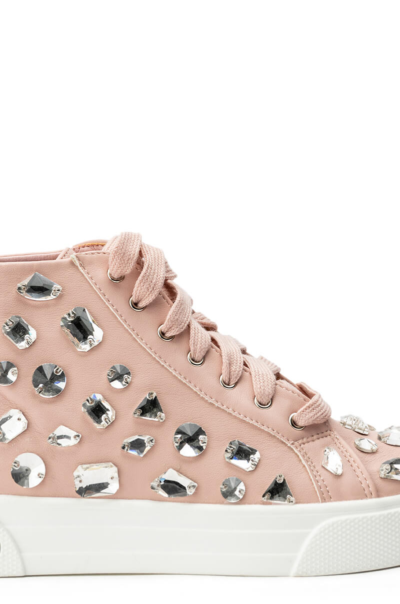 AZALEA WANG CALIANNA FLAT RHINESTONE SNEAKER IN BLUSH
