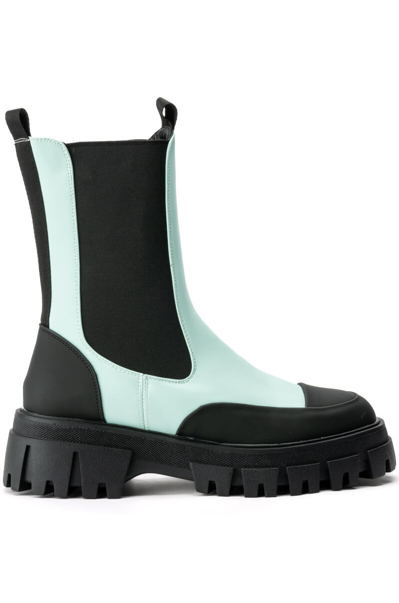 AZALEA WANG GENEVIEVE FLATFORM BOOTIE IN BLUE