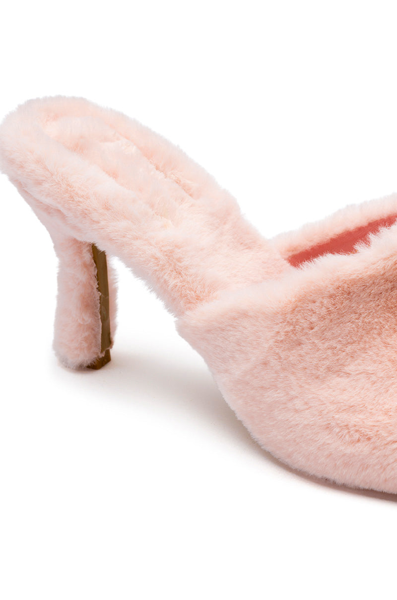AZALEA WANG DICKINSON FUR MULE IN PINK