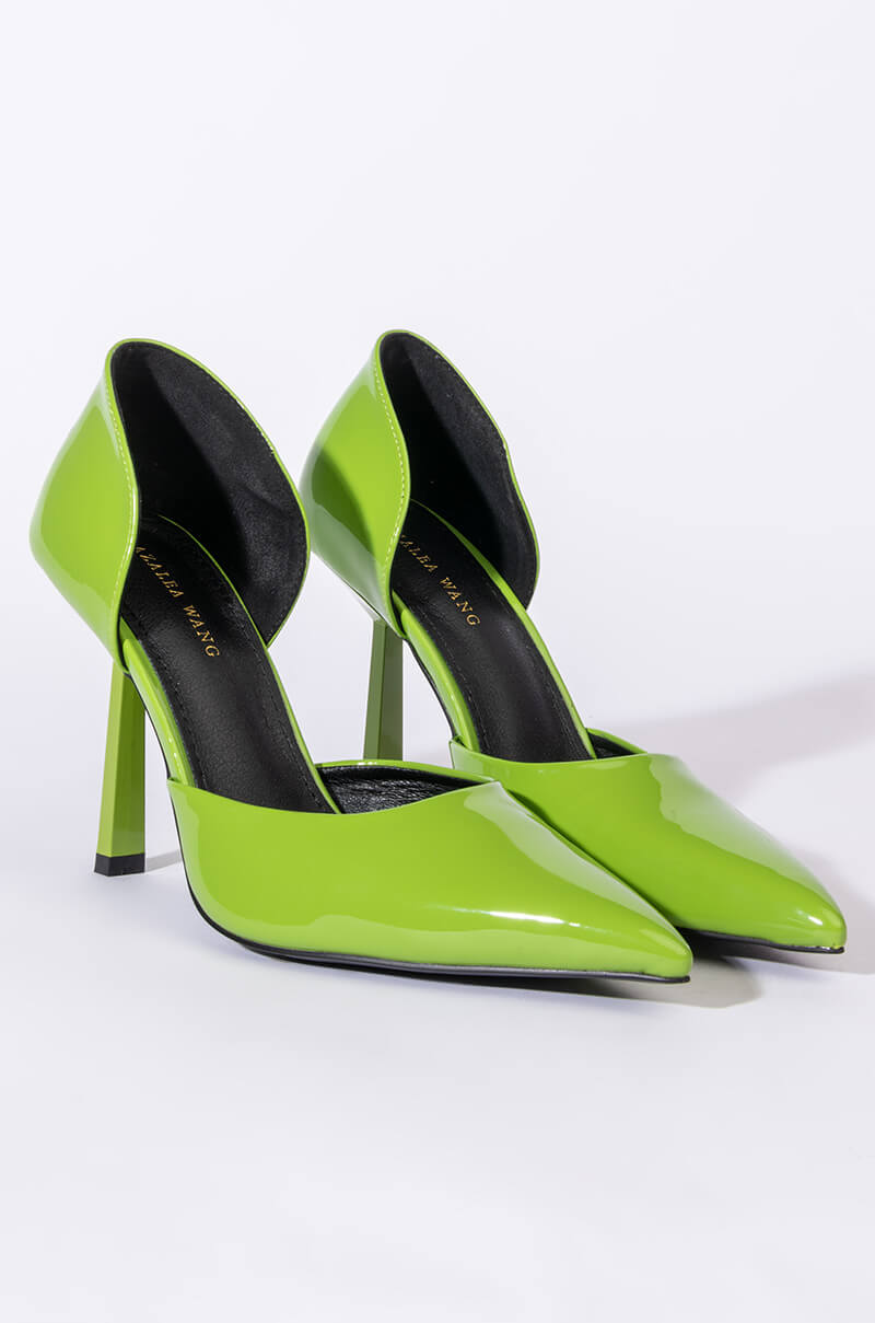 AZALEA WANG DONT TRIP STILETTO PUMP IN GREEN