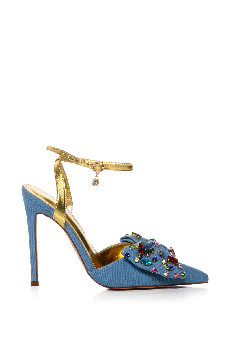 AZALEA WANG ELIZA EMBELLISHED PUMP IN DENIM