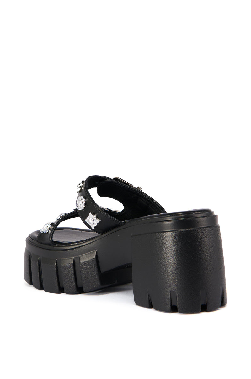AZALEA WANG EZZIE CHUNKY SANDAL IN BLACK