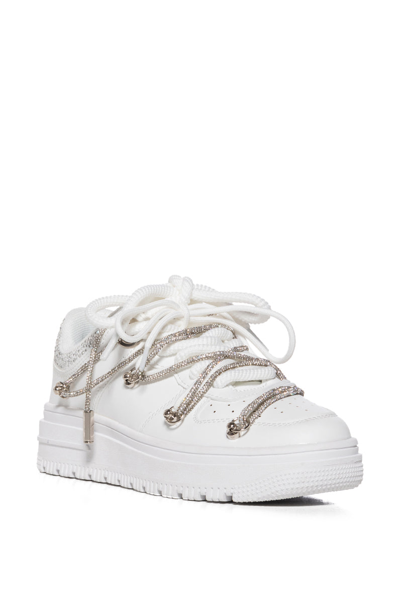 AZALEA WANG FINOLA EMBELLISHED FLATFORM SNEAKER IN WHITE