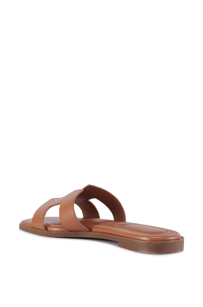 AZALEA WANG HOWDY NUDE FLAT SANDAL