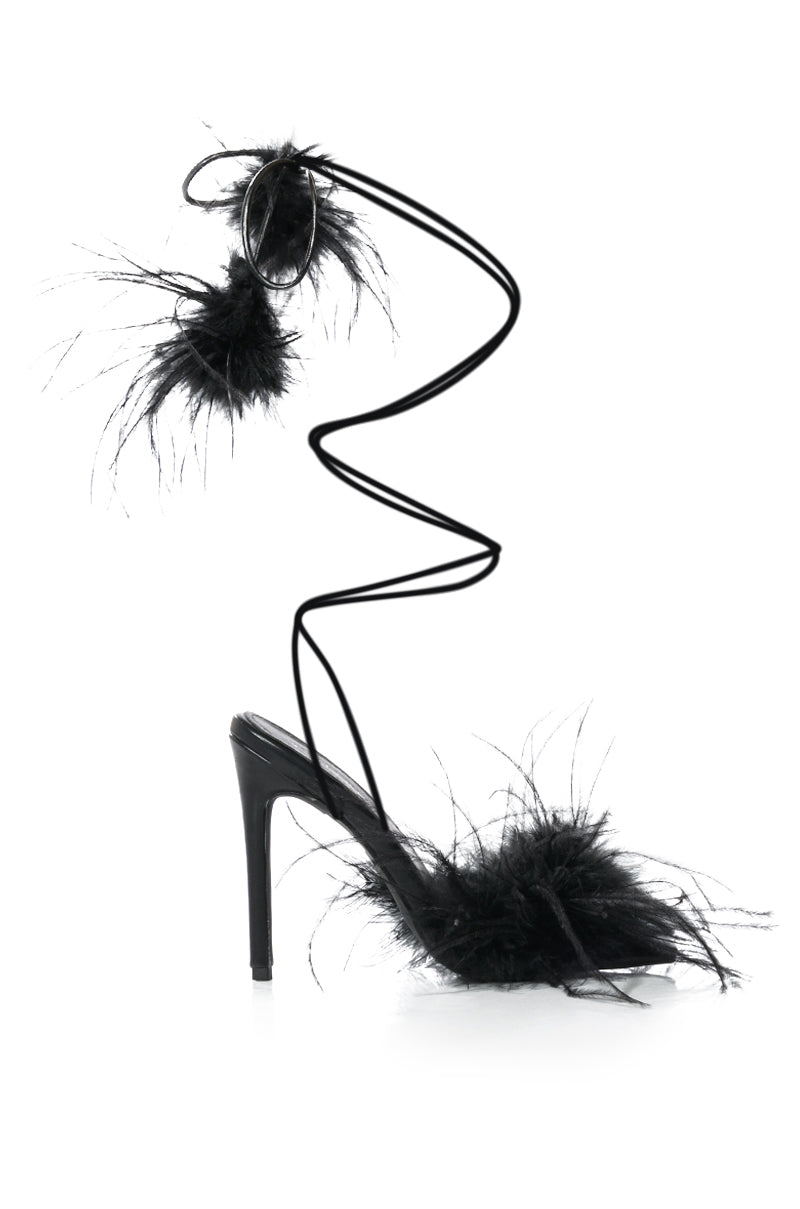 AZALEA WANG PENN FEATHER SANDAL IN BLACK