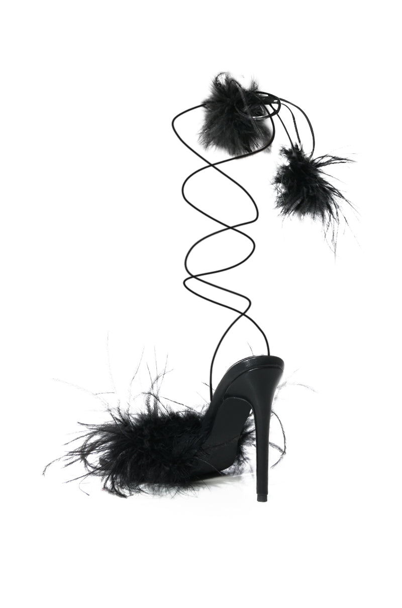 AZALEA WANG PENN FEATHER SANDAL IN BLACK