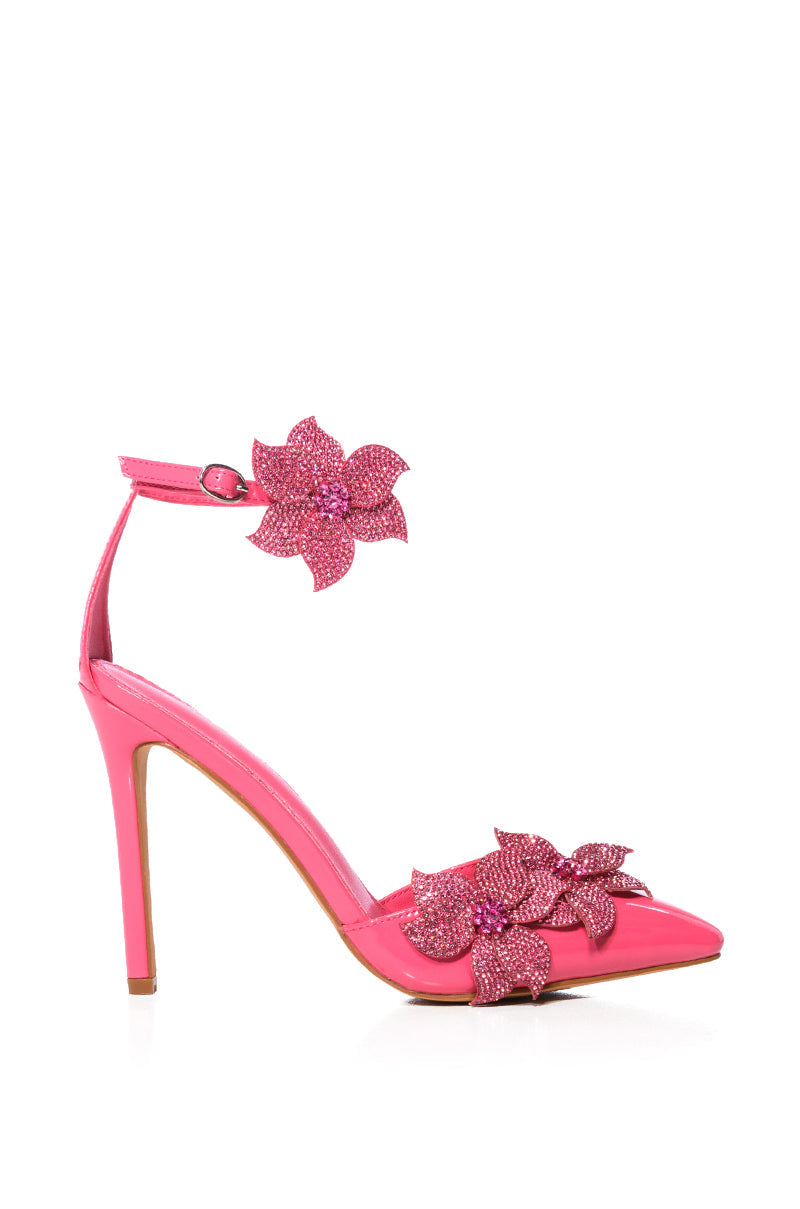 AZALEA WANG ISMEA EMBELLISHED FLOWER PUMP IN PINK