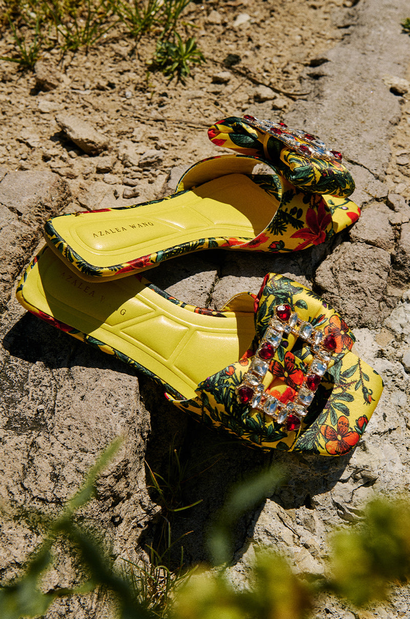 AZALEA WANG KESTRELL YELLOW FLORAL RHINESTONE BUCKLE SANDAL