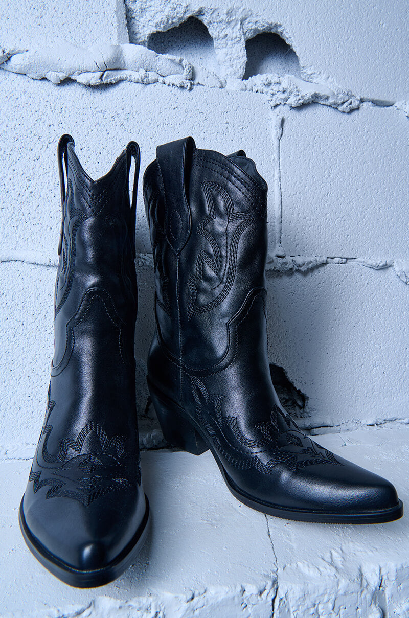 AZALEA WANG MAXFIELD EMBROIDERED WESTERN BOOTIE