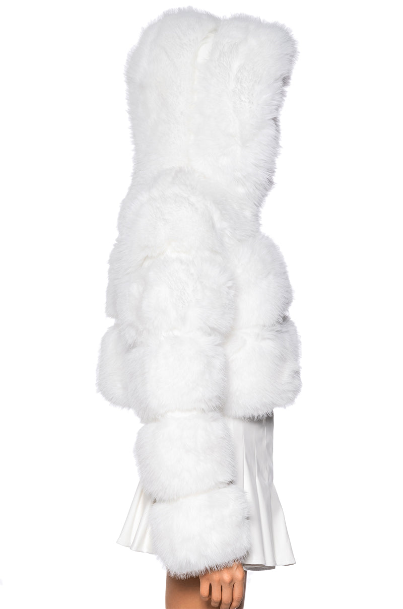 MUFFIN SOFT AND LUXE CROP FUR JACKET