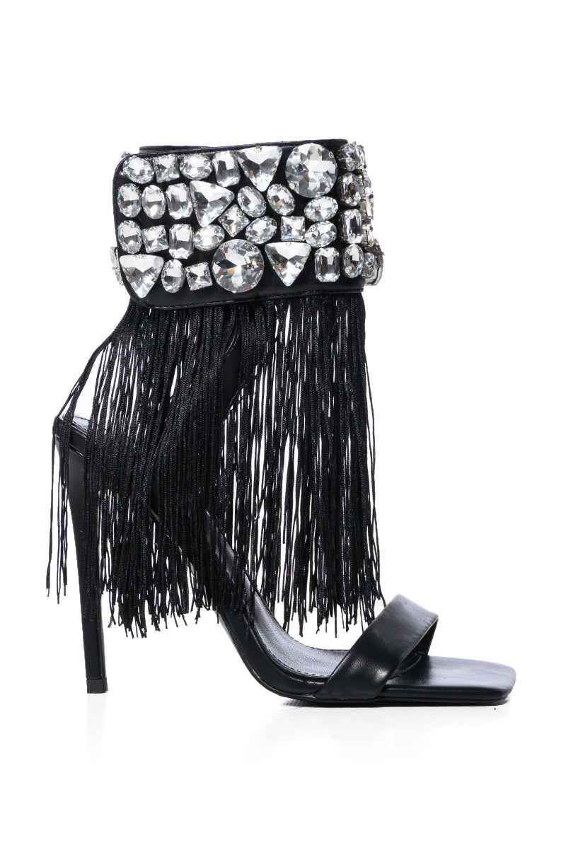 AZALEA WANG NEAVE EMBELLISHED TASSEL SANDAL IN BLACK