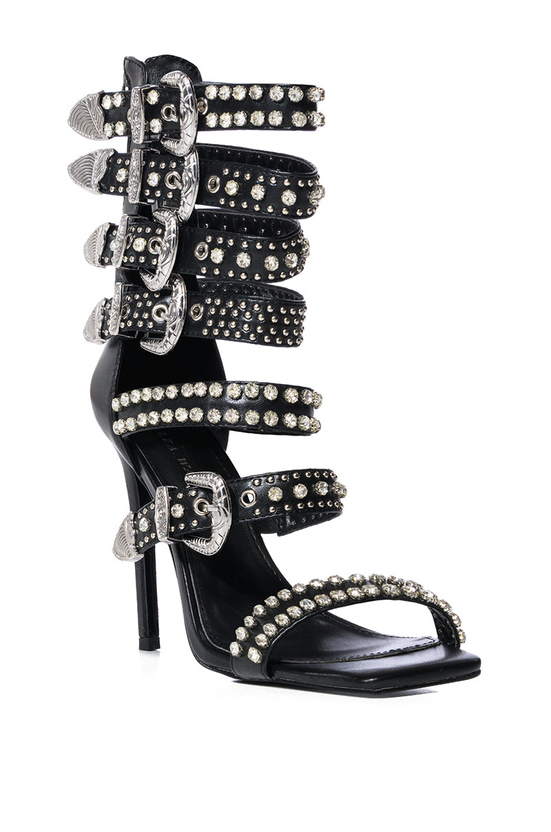 AZALEA WANG PEPPERMINT BUCKLE GLADIATOR SANDAL IN BLACK