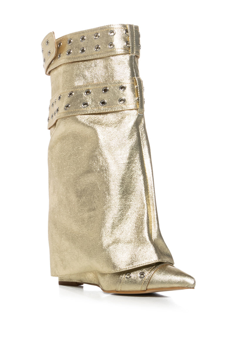 AZALEA WANG QISTINA GOLD METALLIC FOLDOVER WEDGE BOOTIE