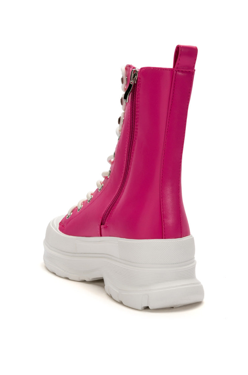 AZALEA WANG SOUTH FLATFORM SNEAKER IN PINK